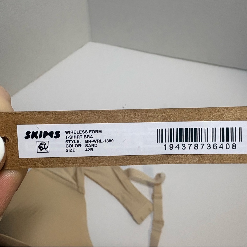 SKIMS Bra NEW - Picture 7 of 7